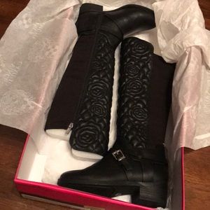 Girl’s black Vince Camuto Boots